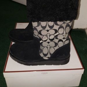 Coach boots